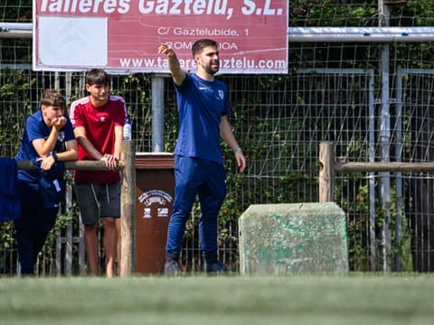 Aitor entrenador